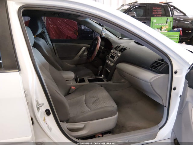 45338512 :رقم المزاد ، 4T1BK3EK9AU603999 vin ، 2010 Toyota Camry Se V6 مزاد بيع