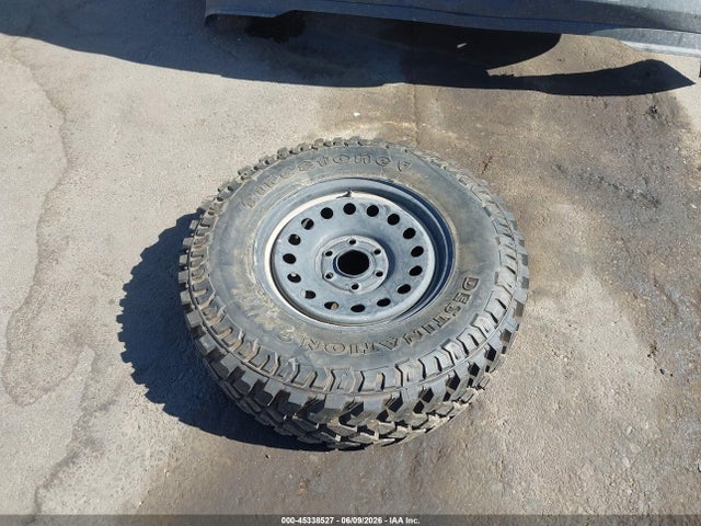 1GCRCREC5JZ122033 Chevrolet Silverado 1500 Lt
