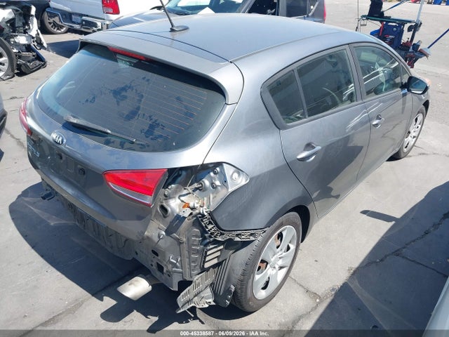 KIA FORTE LX 2016 KNAFK5A81G5638936 Image 4