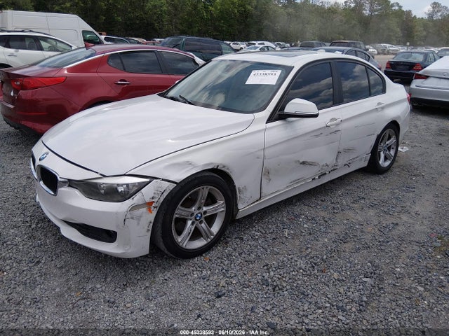 2014 Bmw 328i მანქანა იყიდება აუქციონზე, vin: WBA3A5C55EF605129, აუქციონის ნომერი: 45338593