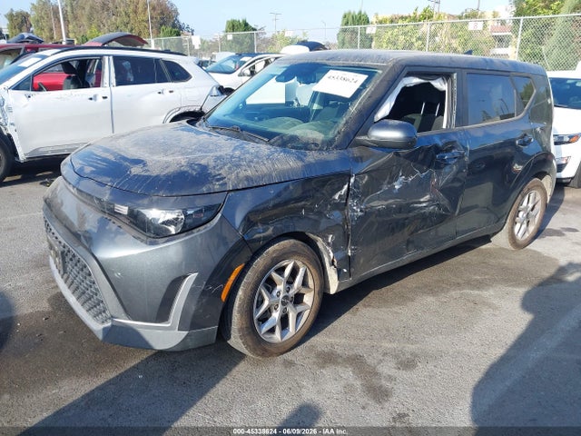 KIA SOUL S 2023 KNDJ23AU7P7199230 Image 2
