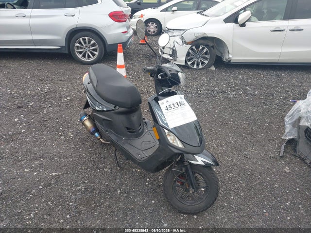 2023 LYDY5TKH1P1500166 zdjęcie główne