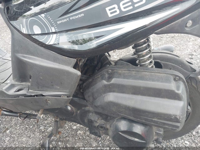 Yiben 5 Series 2023 LYDY5TKH1P1500166 Image 9