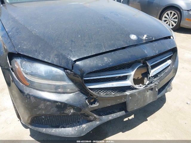 45338649 :رقم المزاد ، 55SWF4JB5HU220990 vin ، 2017 Mercedes-benz C 300 مزاد بيع