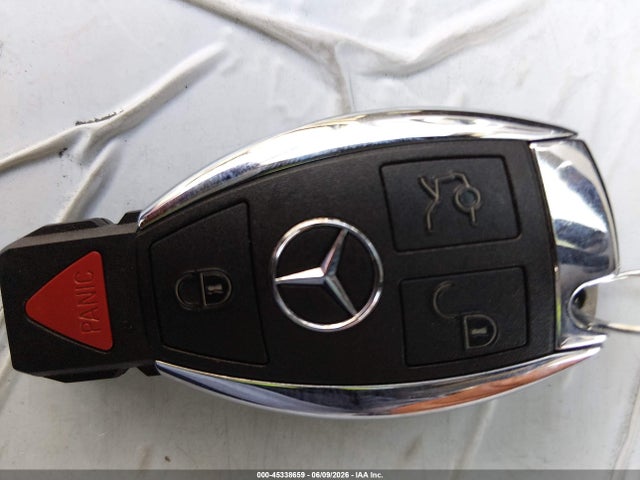 55SWF4KB4GU173531 Mercedes-Benz C 300 4matic