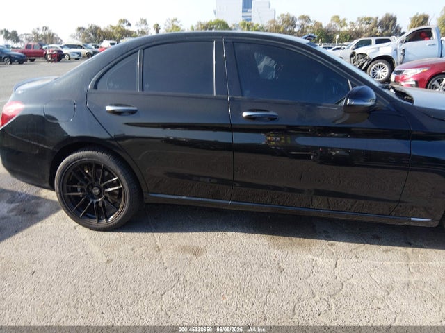 55SWF4KB4GU173531 Mercedes-Benz C 300 4matic