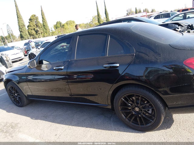 55SWF4KB4GU173531 Mercedes-Benz C 300 4matic