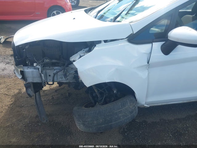 Ford FIESTA SE 2019 3FADP4EJXKM142612 Image 17