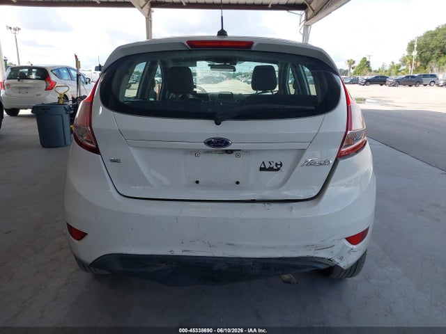 45338690 :رقم المزاد ، 3FADP4EJ1JM118763 vin ، 2018 Ford Fiesta Se مزاد بيع
