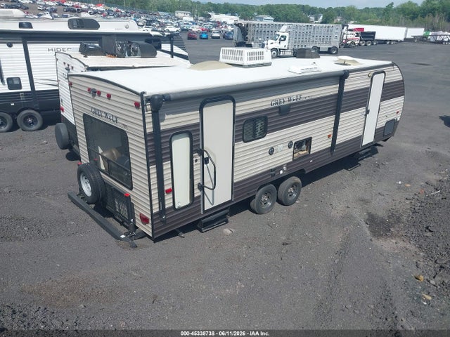 2018 Forest River Cherokee Grey Wolf Limited 26rl Travel Trailer მანქანა იყიდება აუქციონზე, vin: 4X4TCKB29JK044528, აუქციონის ნომერი: 45338738