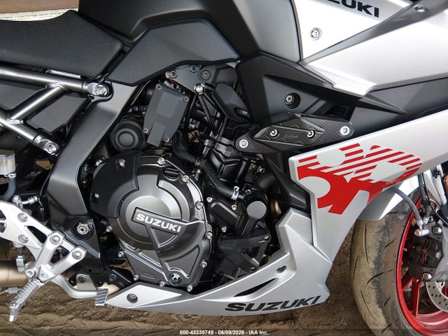 2024 Suzuki Gsx800 F მანქანა იყიდება აუქციონზე, vin: JS1EM13B3R7100668, აუქციონის ნომერი: 45338749