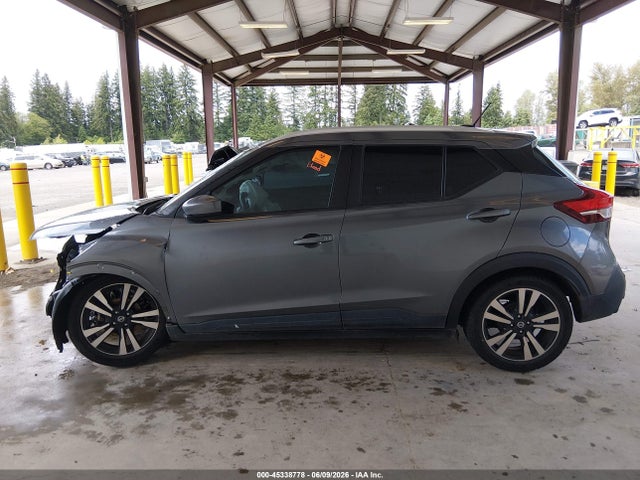 3N1CP5CV2LL495860 Nissan Kicks Sv Xtronic Cvt