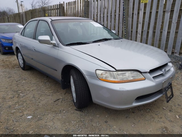 2000 Honda Accord 2.3 Lx მანქანა იყიდება აუქციონზე, vin: 1HGCG6653YA133308, აუქციონის ნომერი: 45338783