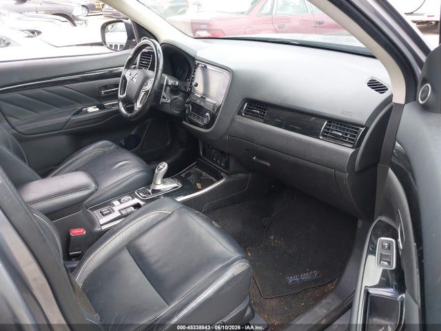 Продаж на аукціоні авто 2018 Mitsubishi Outlander Phev Gt/sel, vin: JA4J24A5XJZ070483, номер лоту: 45338843