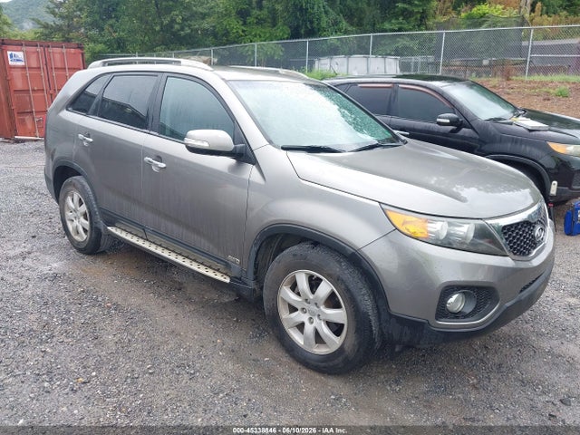 Продажа на аукционе авто 2013 Kia Sorento Lx V6, vin: 5XYKTDA24DG324379, номер лота: 45338846