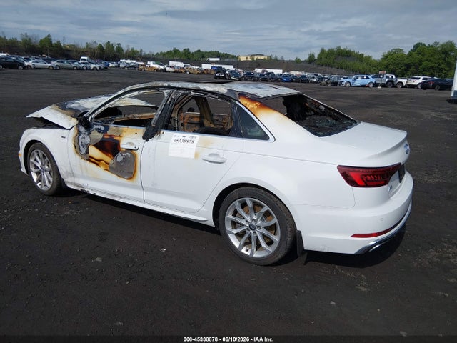 Продажа на аукционе авто 2019 Audi A4 45 Premium, vin: WAUENAF4XKA113892, номер лота: 45338878