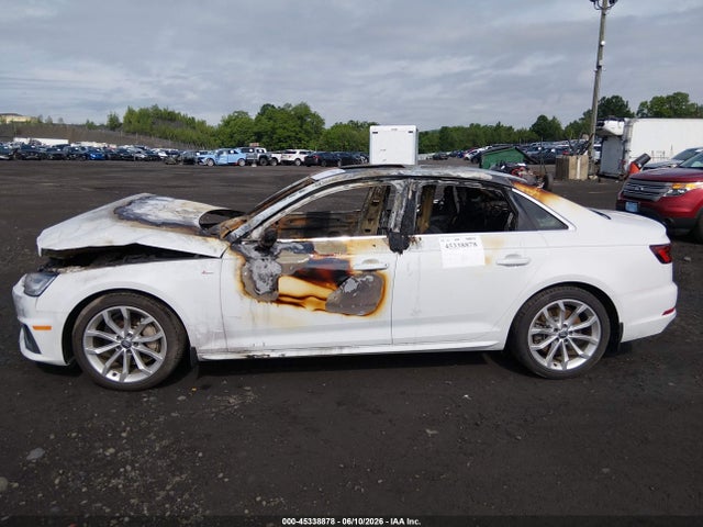 Продажа на аукционе авто 2019 Audi A4 45 Premium, vin: WAUENAF4XKA113892, номер лота: 45338878