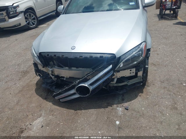 45338890 :رقم المزاد ، 55SWF4JB9FU091584 vin ، 2015 Mercedes-benz C 300 Sport مزاد بيع