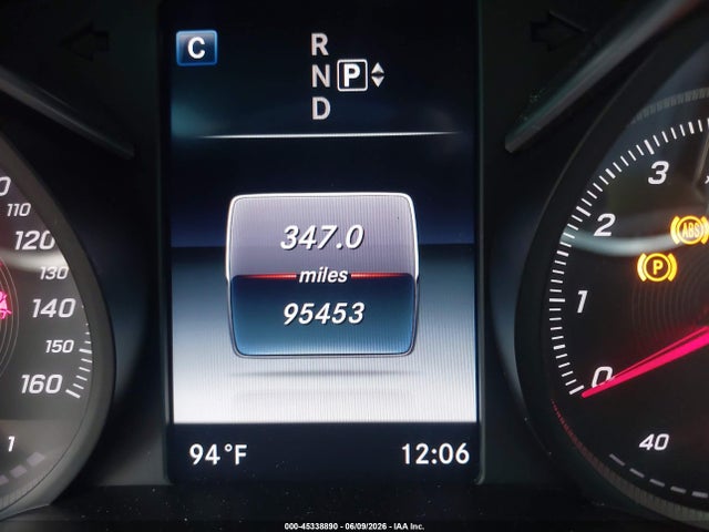 45338890 :رقم المزاد ، 55SWF4JB9FU091584 vin ، 2015 Mercedes-benz C 300 Sport مزاد بيع