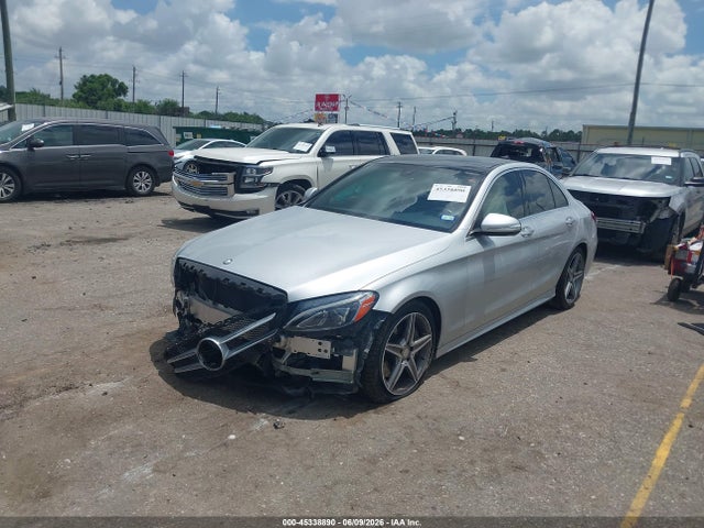 45338890 :رقم المزاد ، 55SWF4JB9FU091584 vin ، 2015 Mercedes-benz C 300 Sport مزاد بيع