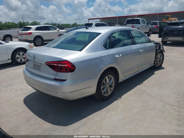 2017 Volkswagen Passat 1.8t S მანქანა იყიდება აუქციონზე, vin: 1VWAT7A32HC056171, აუქციონის ნომერი: 45338899