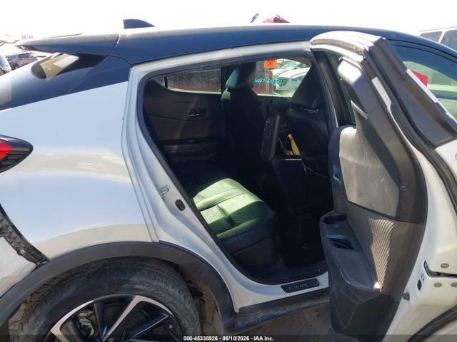 Toyota C-hr Limited 2021 JTNKHMBX3M1107672 Image 8