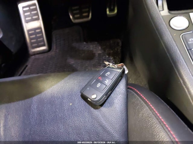 Продажа на аукционе авто 2017 Volkswagen Golf Gti Se 4-door, vin: 3VW447AUXHM008046, номер лота: 45338929