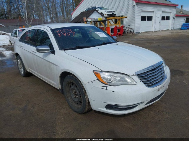 2014 Chrysler 200 Lx მანქანა იყიდება აუქციონზე, vin: 1C3CCBAB7EN145308, აუქციონის ნომერი: 45338955
