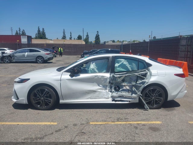 Toyota CAMRY XSE 2025 4T1DAACK9SU033040 Image 14