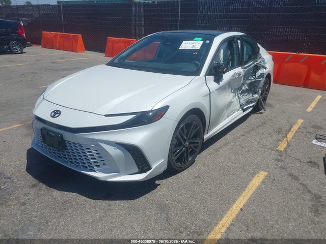 Toyota CAMRY XSE 2025 4T1DAACK9SU033040 Image 2