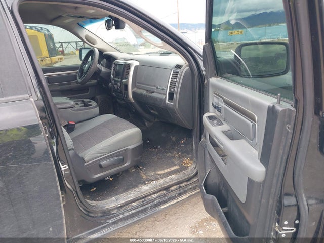 45339007 :رقم المزاد ، 1C6RR7LM8GS205351 vin ، 2016 Ram 1500 Big Horn مزاد بيع