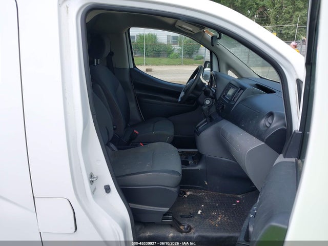 2015 Nissan Nv200 Sv მანქანა იყიდება აუქციონზე, vin: 3N6CM0KN3FK729781, აუქციონის ნომერი: 45339027