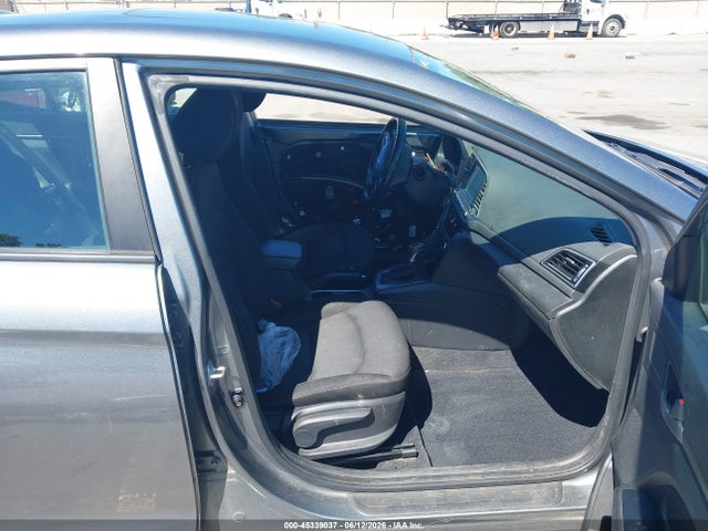 Hyundai Elantra Value Edition 2017 KMHD84LF8HU244500 Image 5