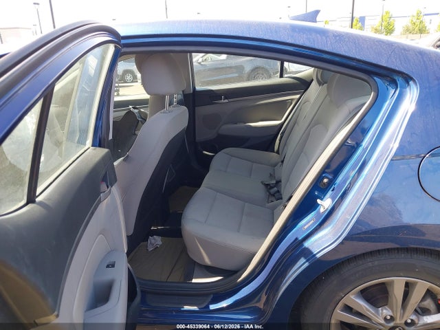 Hyundai ELANTRA SEL 2018 5NPD84LF5JH332070 Image 8