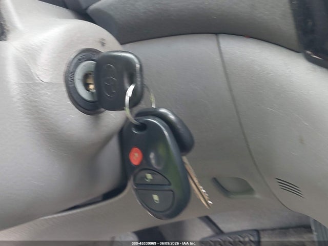 2004 Toyota Sienna Le მანქანა იყიდება აუქციონზე, vin: 5TDZA23CX4S042040, აუქციონის ნომერი: 45339069