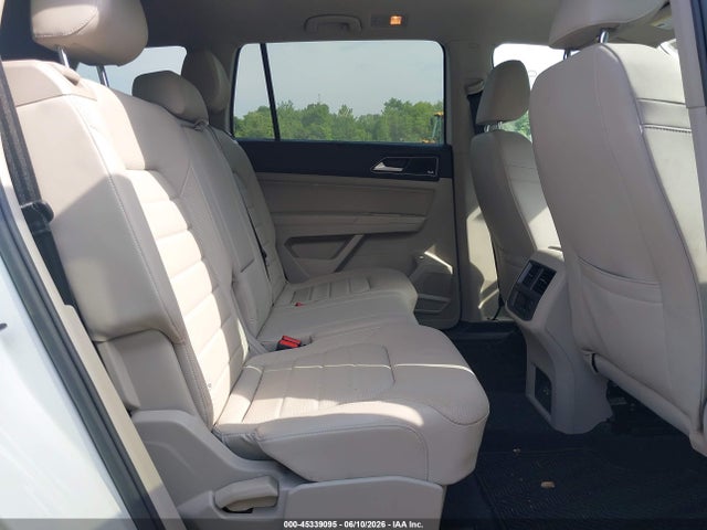 Продаж на аукціоні авто 2018 Volkswagen Atlas 3.6l V6 Sel Premium, vin: 1V2NR2CA6JC504255, номер лоту: 45339095