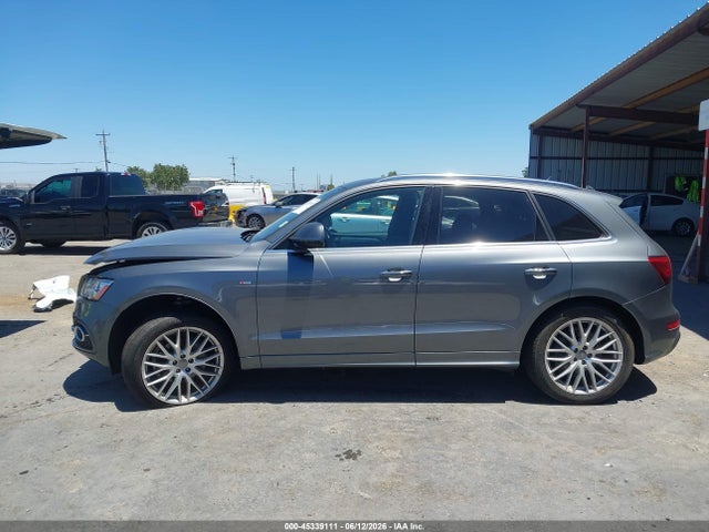 Audi Q5 2.0t Premium 2017 WA1M2AFP8HA049193 Image 14