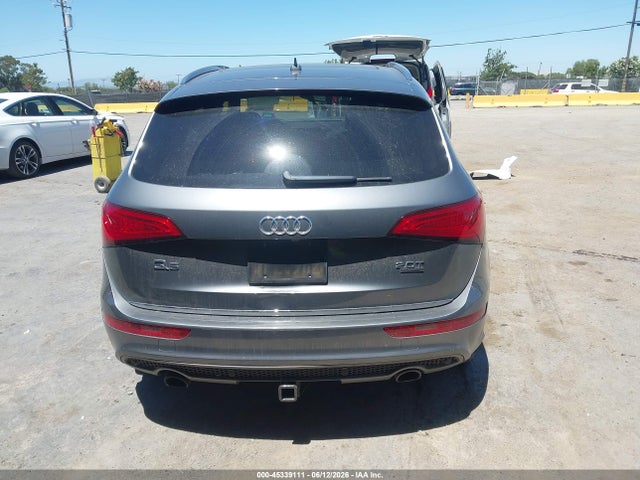 Audi Q5 2.0t Premium 2017 WA1M2AFP8HA049193 Image 16