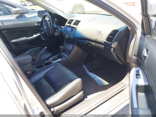 2003 Honda Accord 2.4 Ex მანქანა იყიდება აუქციონზე, vin: JHMCM566X3C064672, აუქციონის ნომერი: 45339117