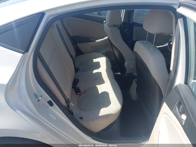 2016 Hyundai Accent Se მანქანა იყიდება აუქციონზე, vin: KMHCT4AE0GU107358, აუქციონის ნომერი: 45339130