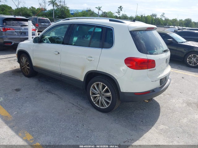 Продажа на аукционе авто 2015 Volkswagen Tiguan Sel, vin: WVGBV7AX6FW101849, номер лота: 45339143