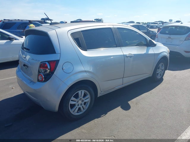 45339144 :رقم المزاد ، 1G1JC6SH2F4199225 vin ، 2015 Chevrolet Sonic Lt Auto مزاد بيع