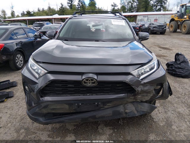 45339164 :رقم المزاد ، 2T3A1RFV1KW053586 vin ، 2019 Toyota Rav4 Xle Premium مزاد بيع