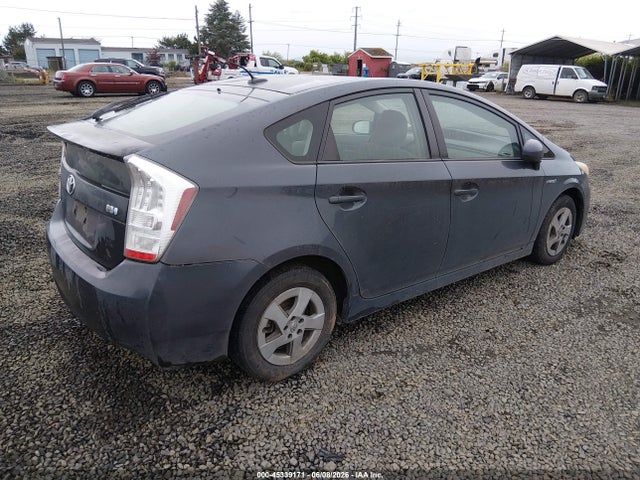 2010 Toyota Prius Iii მანქანა იყიდება აუქციონზე, vin: JTDKN3DU8A1294400, აუქციონის ნომერი: 45339171