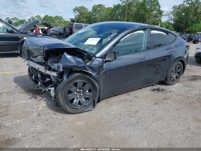 2026 Tesla Model Y მანქანა იყიდება აუქციონზე, vin: 7SAYGDED0TA606146, აუქციონის ნომერი: 45339173