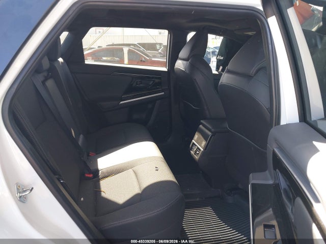 Toyota BZ4X XLE 2025 JTMAAAAA1SA073664 Image 8