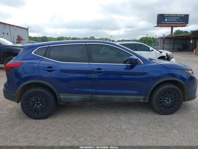 JN1BJ1CR0KW339866 Nissan Rogue Sport S