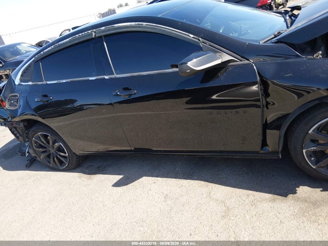 1G1ZG5ST7PF123043 Chevrolet Malibu Fwd Rs