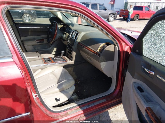 2009 Chrysler 300c Hemi მანქანა იყიდება აუქციონზე, vin: 2C3LA63T09H548032, აუქციონის ნომერი: 45339225