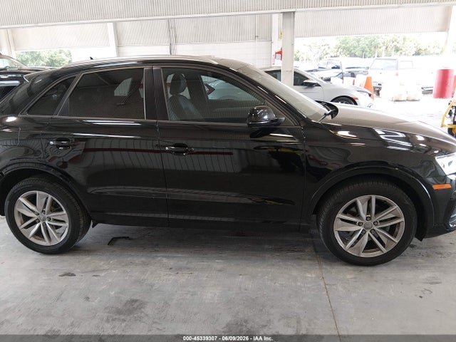 2017 Audi Q3 2.0t Premium მანქანა იყიდება აუქციონზე, vin: WA1ECCFS2HR017634, აუქციონის ნომერი: 45339307
